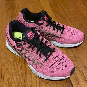 Nike Zoom Pegasus 32, Pink, Size 10
